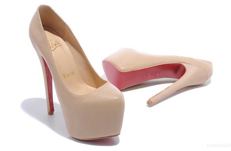 christian louboutin cork pumps pump envente paris christian louboutin pas chere discount